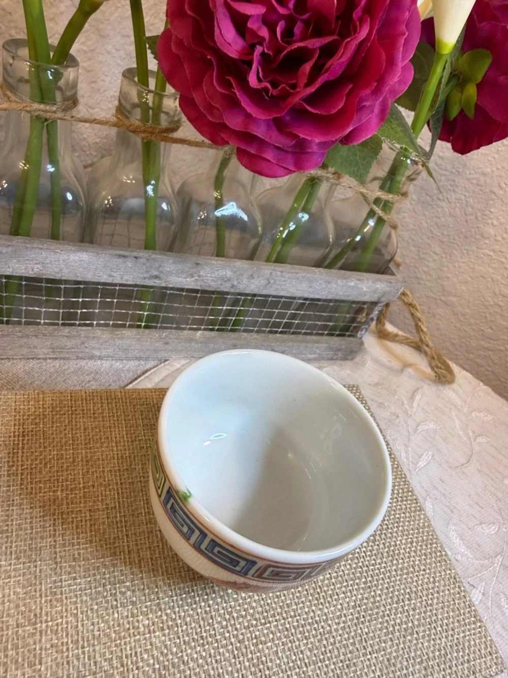 Vintage Chinese Porcelain 3 pc Teacup Set: Dragon & Phoenix, Crane and‎ Symbols